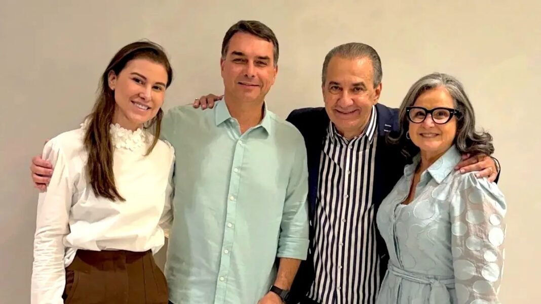 Jornalista da Folha admite erro sobre Silas Malafaia e Flávio Bolsonaro