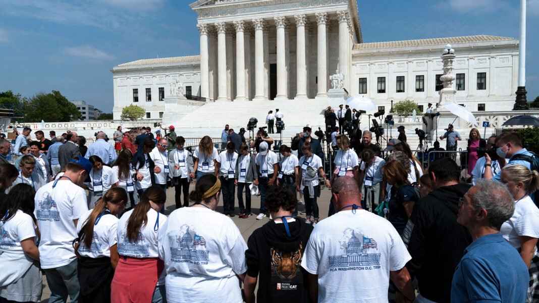 Prédio da Suprema Corte dos Estados Unidos, cenário de decisões legais importantes.
