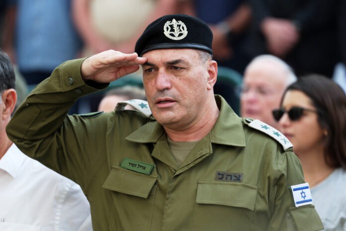 Soldados das IDF em posto de controle em Israel
