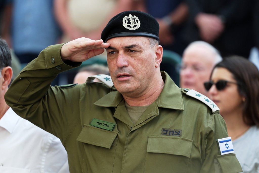 Soldados das IDF em posto de controle em Israel