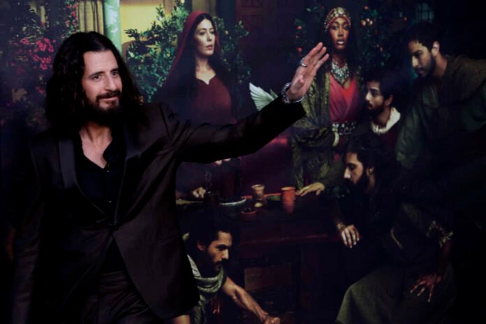 Jonathan Roumie, ator de The Chosen, em evento de tapete vermelho