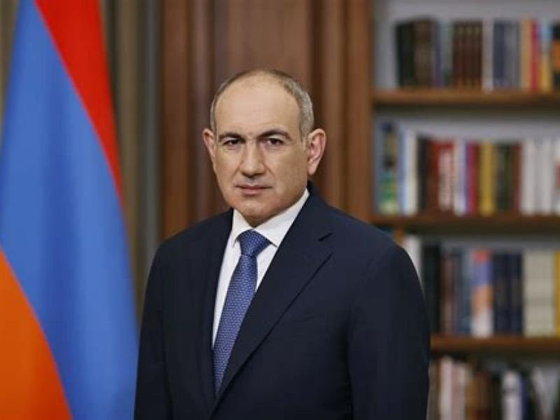 Primeiro-Ministro da Armênia, Nikol Pashinyan, discursa após vencer reeleição