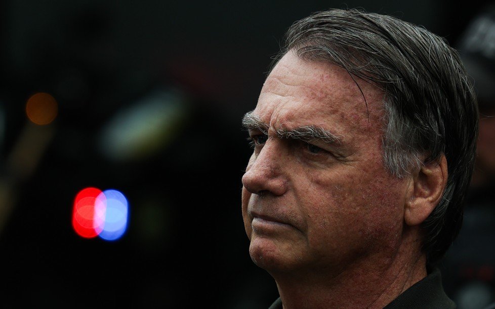 Jair Bolsonaro em depoimento sobre posse de arma