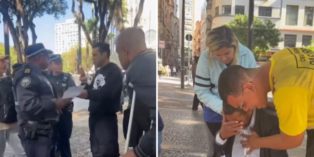 Pregadores de rua sendo abordados por guardas municipais durante um culto na Praça da Sé.