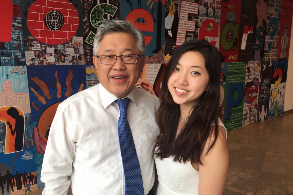 Pastor Jin Mingri recém-libertado da prisão na China