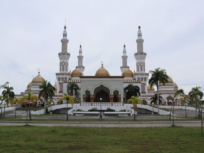 Pastor evangélico em reflexão em Bangsamoro