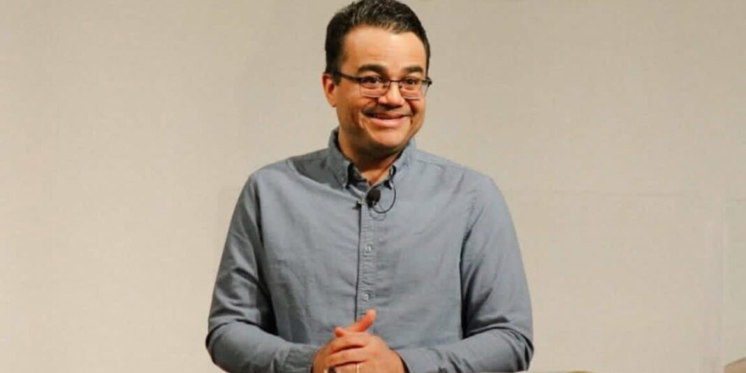 Pastor Lierte Soares apresenta seu livro 