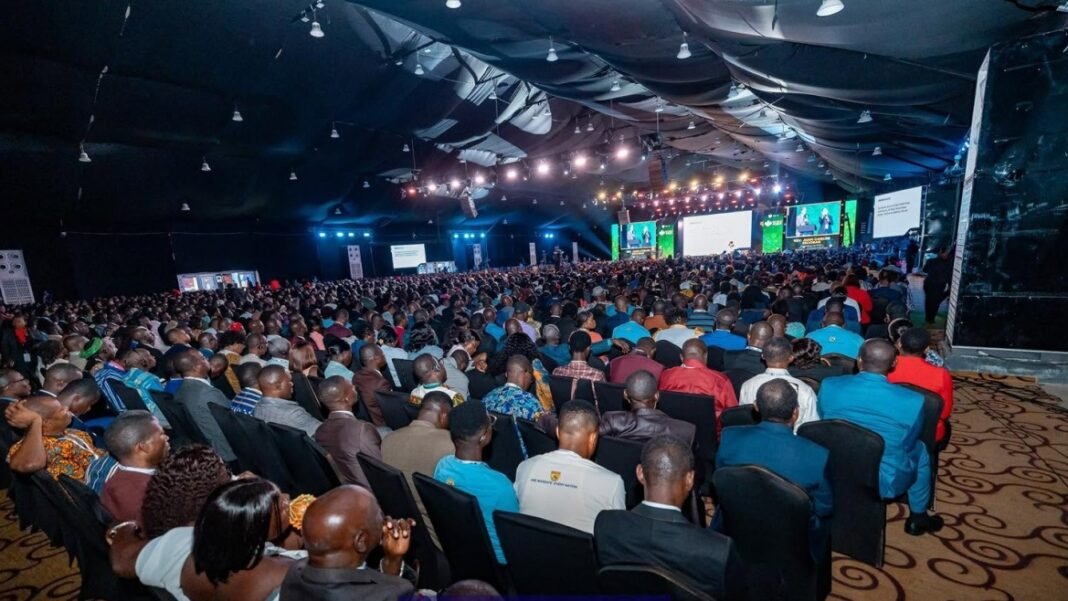 Participantes do Congresso Mundial das Assembleias de Deus em Acra, Gana