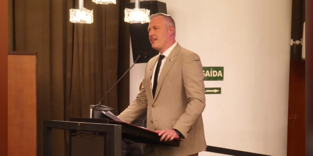 Major Rafael Rozenszajn durante solenidade de homenagem na Câmara Municipal de São Paulo