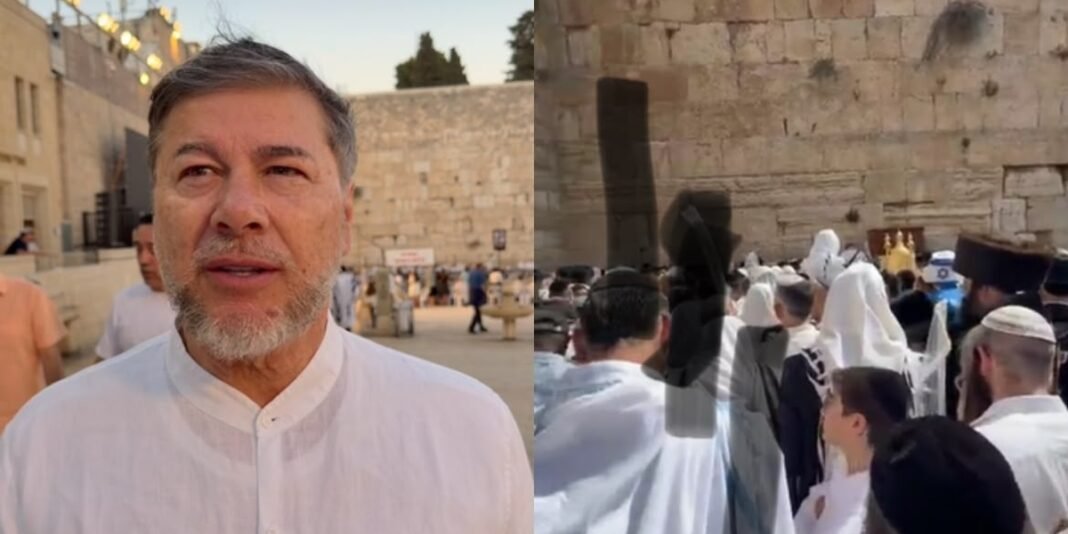 Pastor Joel Engel em momento de oração durante viagem a Israel